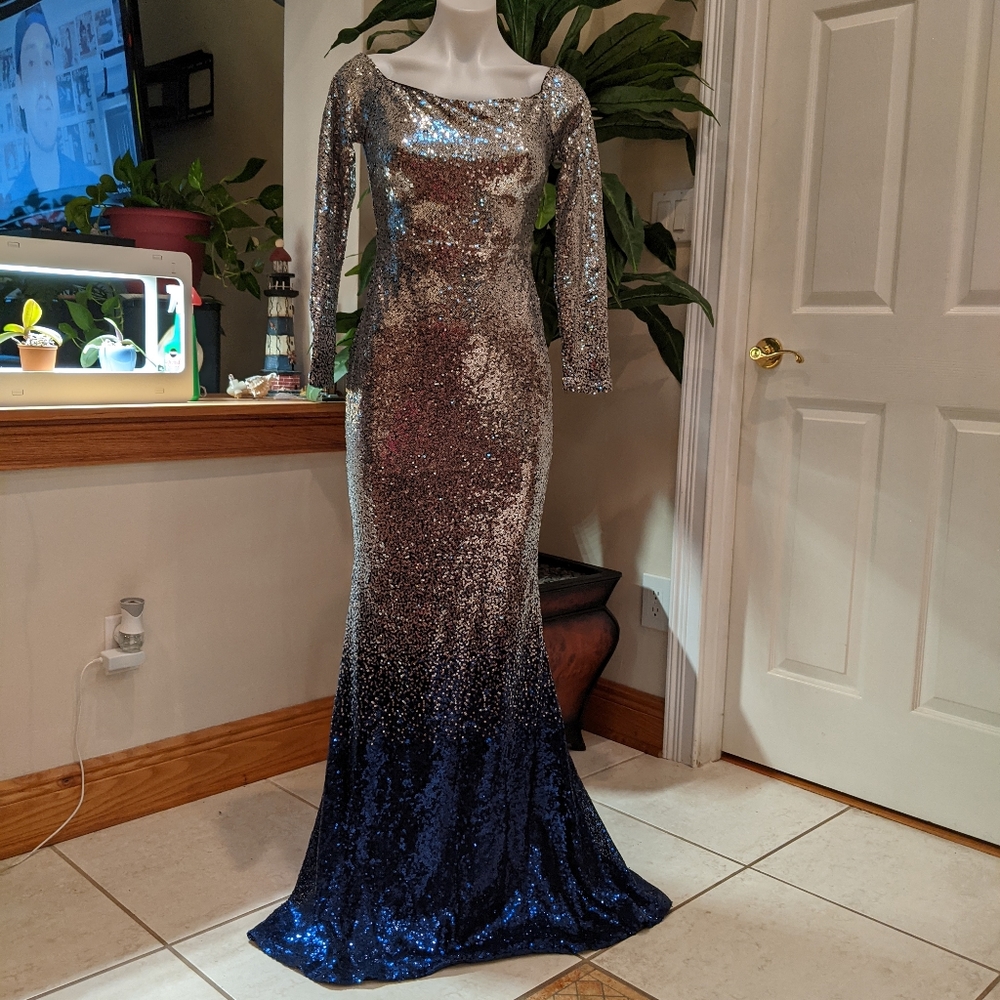 Ricarica Sequined Formal Off the Shoulder Gown Sm